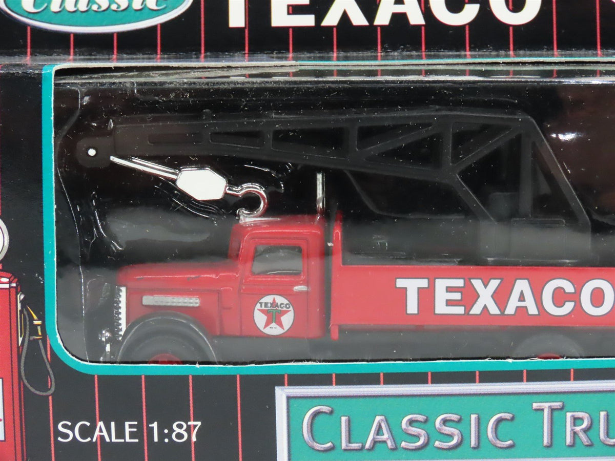 HO Scale IMEX Model Co. #870170 Die-Cast Texaco Tow Truck