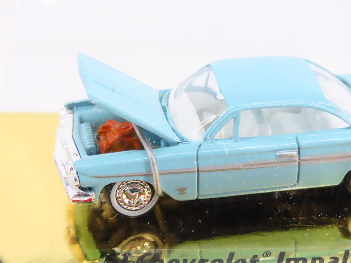 HO Scale CMW Mini Metals #30103 &#39;61 Chevrolet Impala - Sky Blue