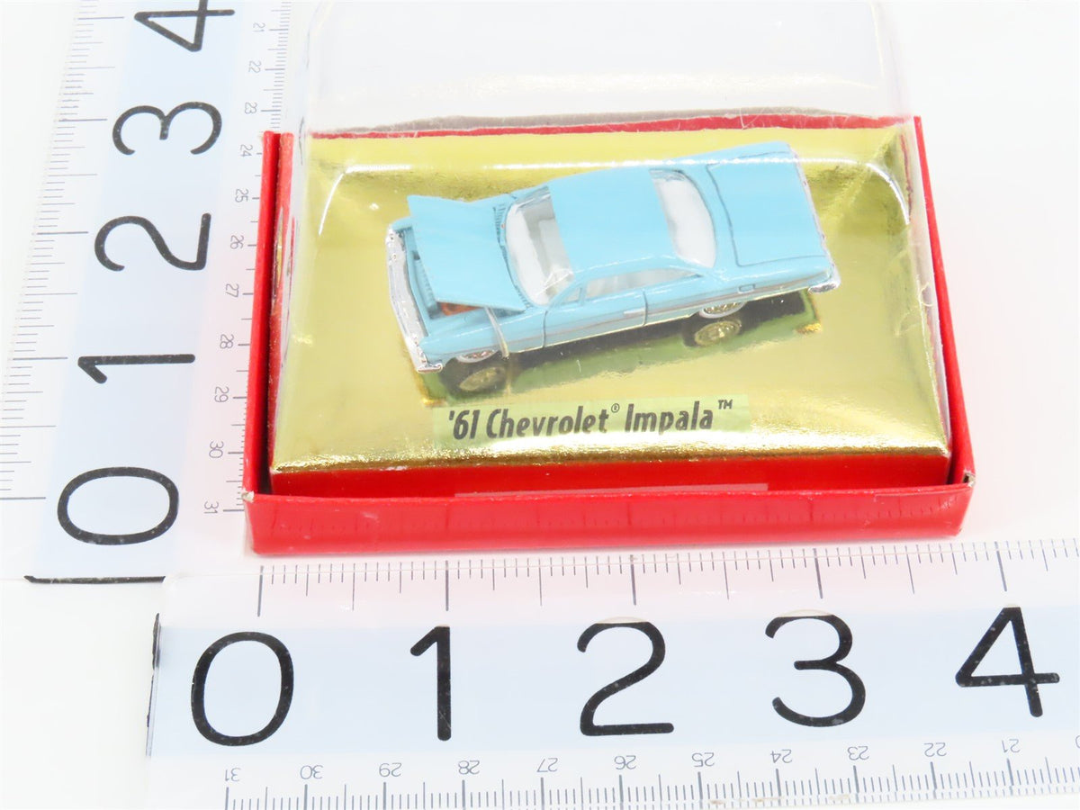 HO Scale CMW Mini Metals #30103 &#39;61 Chevrolet Impala - Sky Blue