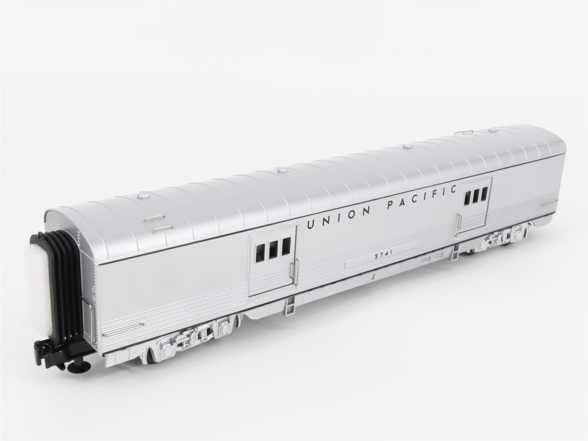 O Gauge 3-Rail MTH RailKing 30-67580 UP Union Pacific 60&#39; Passenger 4-Car Set