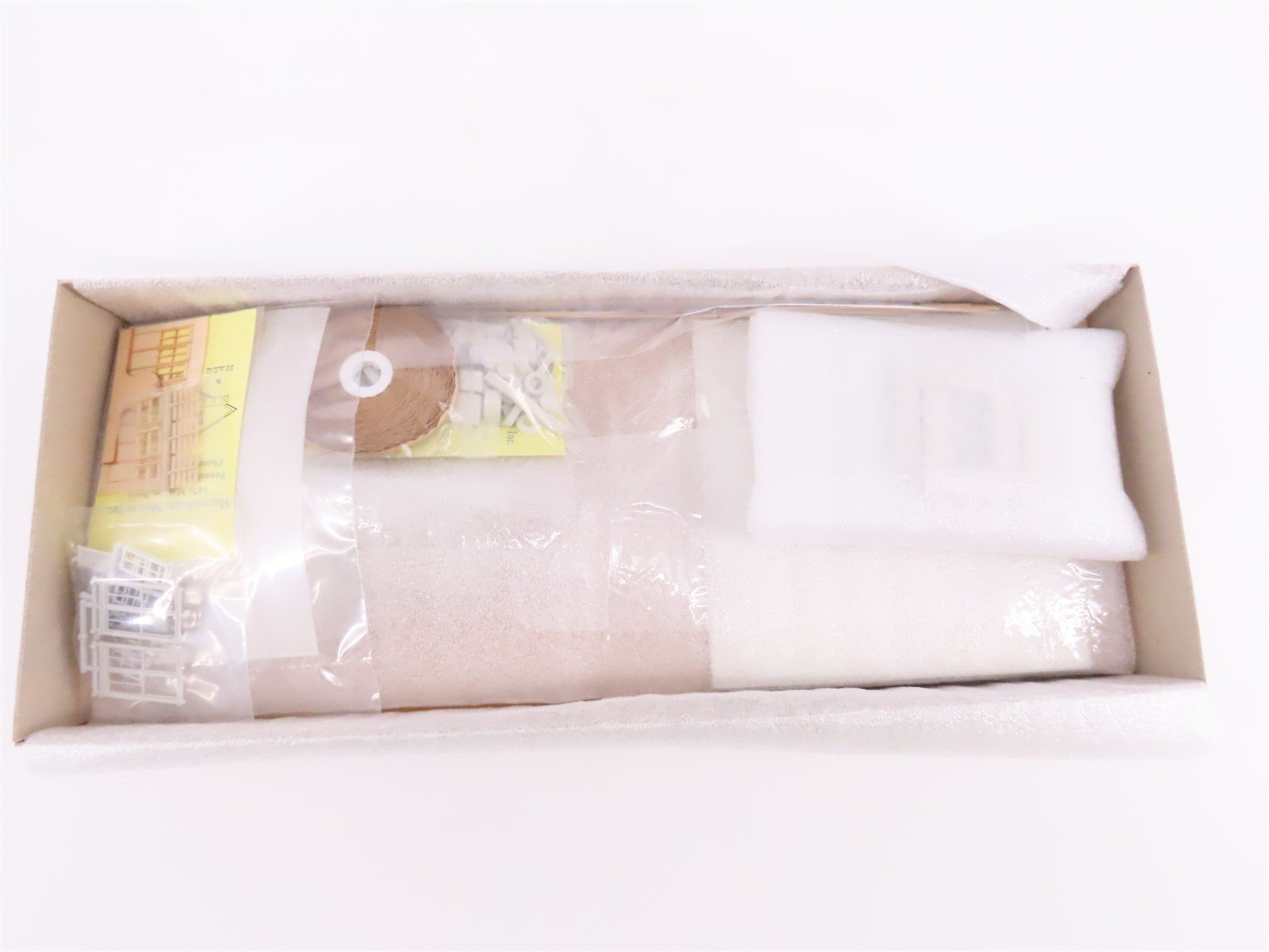 HO Scale Micro-Scale Models LE Craftsmen Kit #034 The Corner Gas & Oil