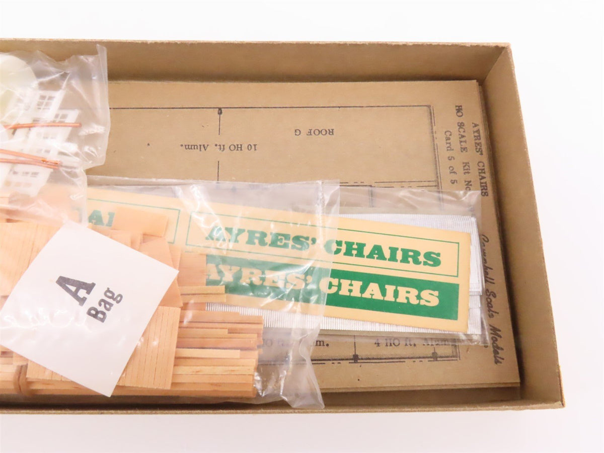 HO Scale Campbell Scale Models Kit #391 Ayres&#39; Chairs