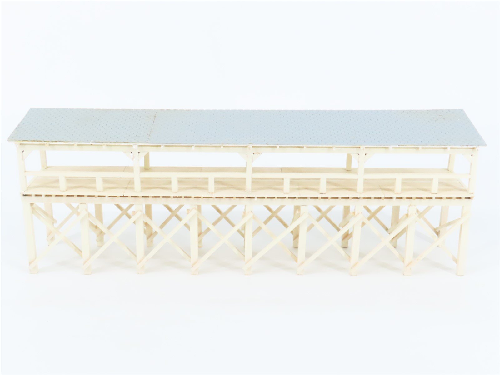 HO 1/87 Scale Custom Work Wood-Frame Elevated Covered Station Platform