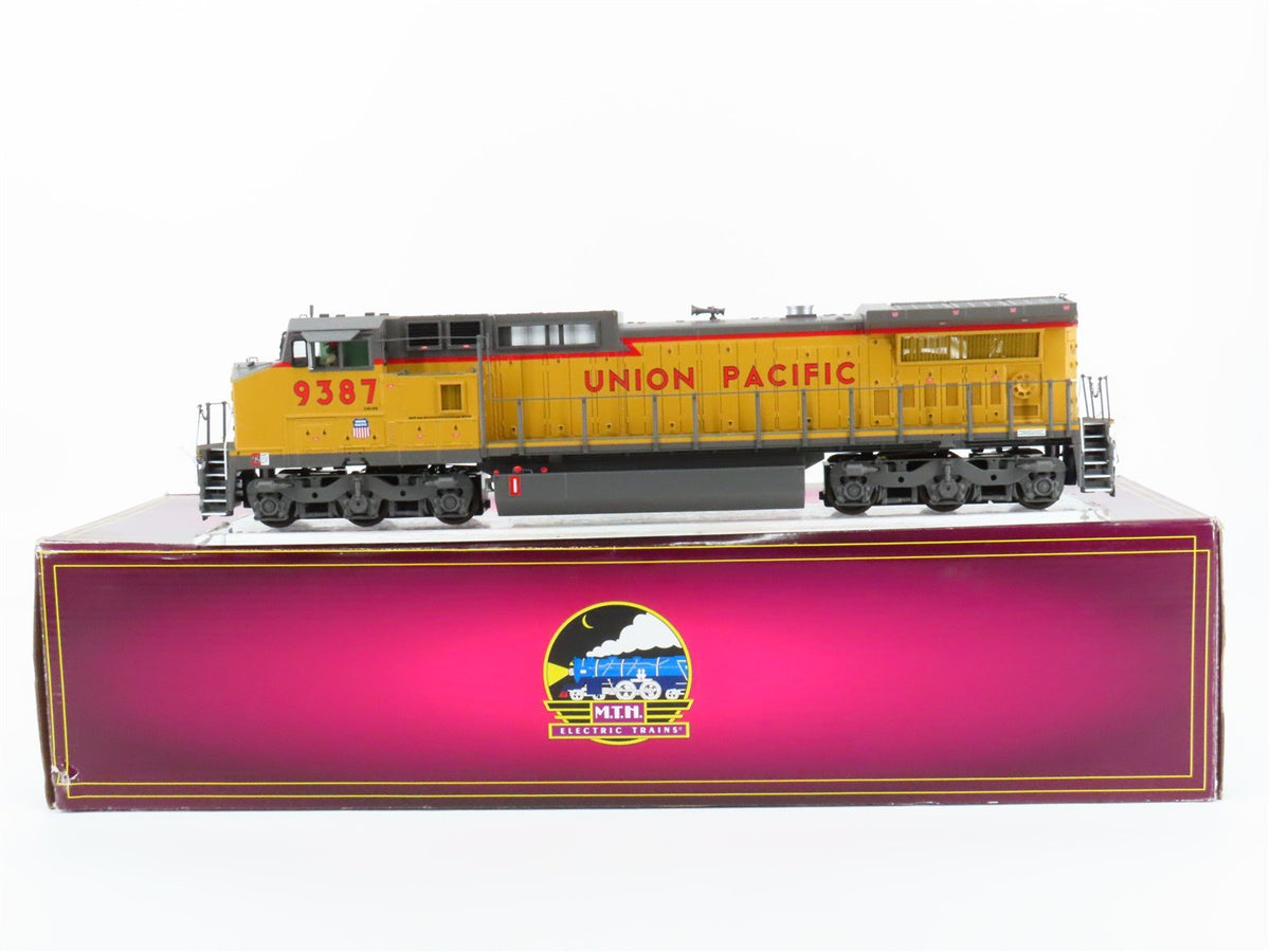 O Scale 2-Rail MTH 20-2946-2 UP Dash 8-40CW Diesel #9387 w/ Proto-Sound 2