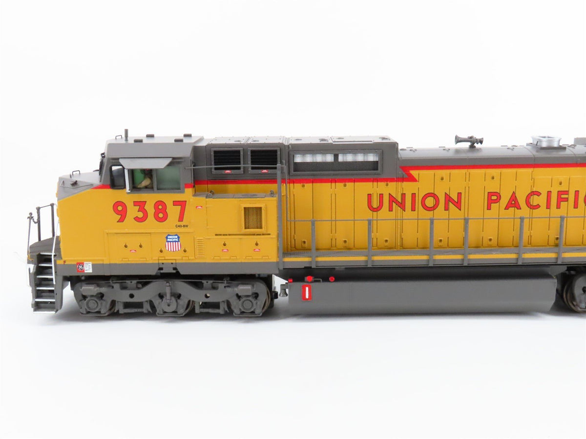 O Scale 2-Rail MTH 20-2946-2 UP Dash 8-40CW Diesel #9387 w/ Proto-Sound 2