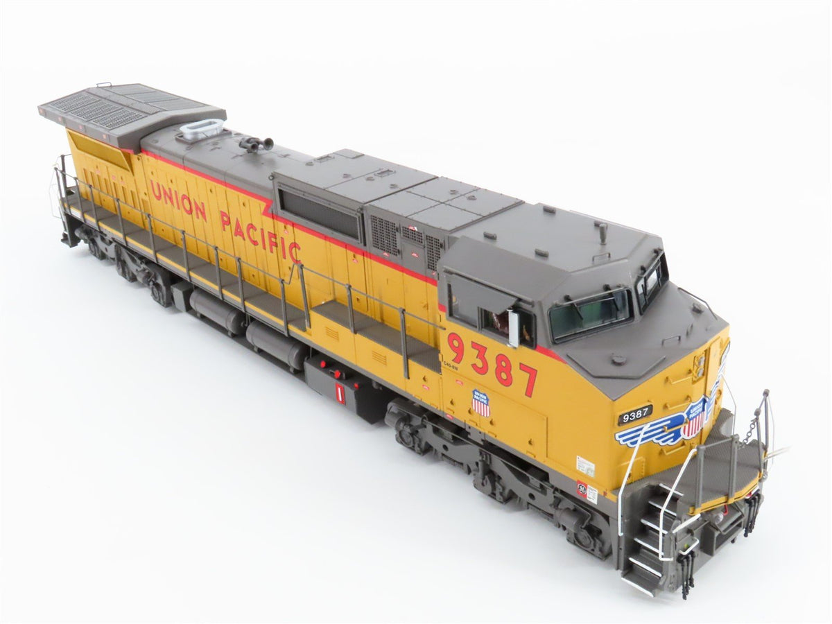 O Scale 2-Rail MTH 20-2946-2 UP Dash 8-40CW Diesel #9387 w/ Proto-Sound 2