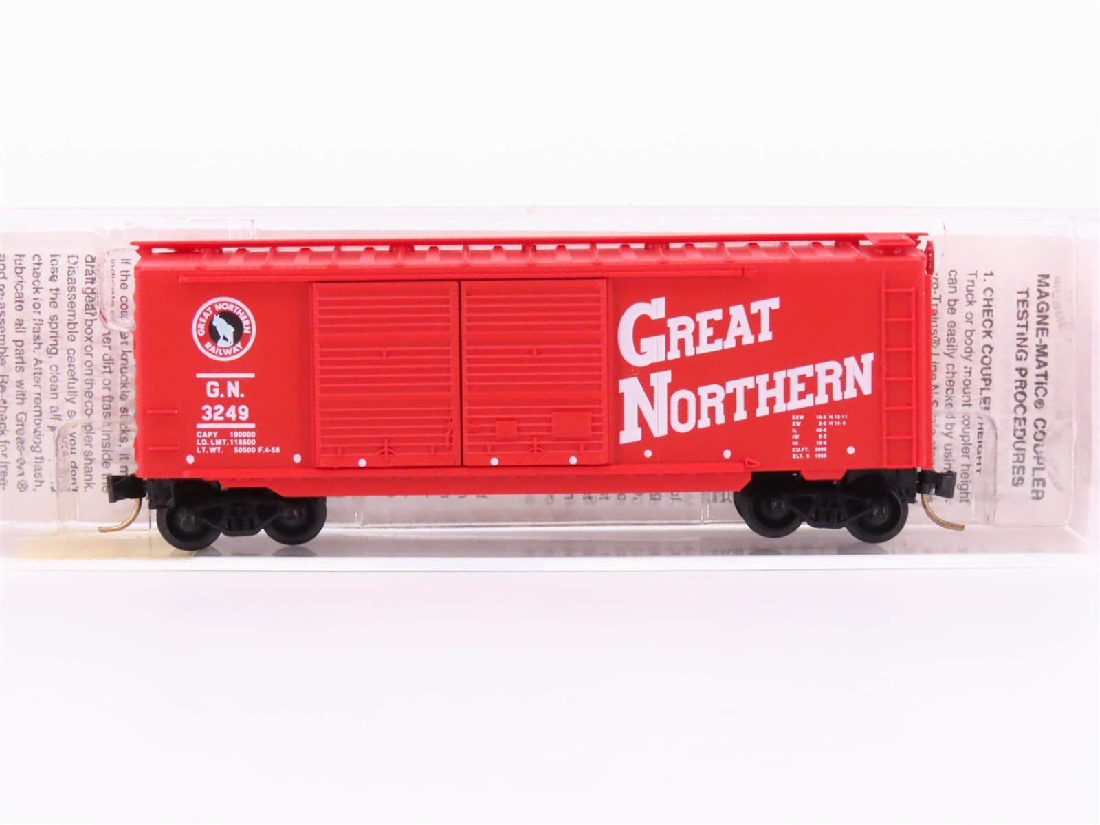 N Scale Micro-Trains MTL 23200 GN Great Northern "Circus" 40' Box Car #3249