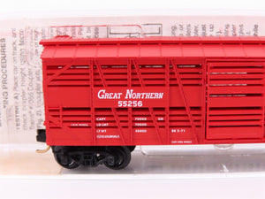 N Scale Micro-Trains MTL 35020 GN Great Northern 40' Despatch Stock Car #55256