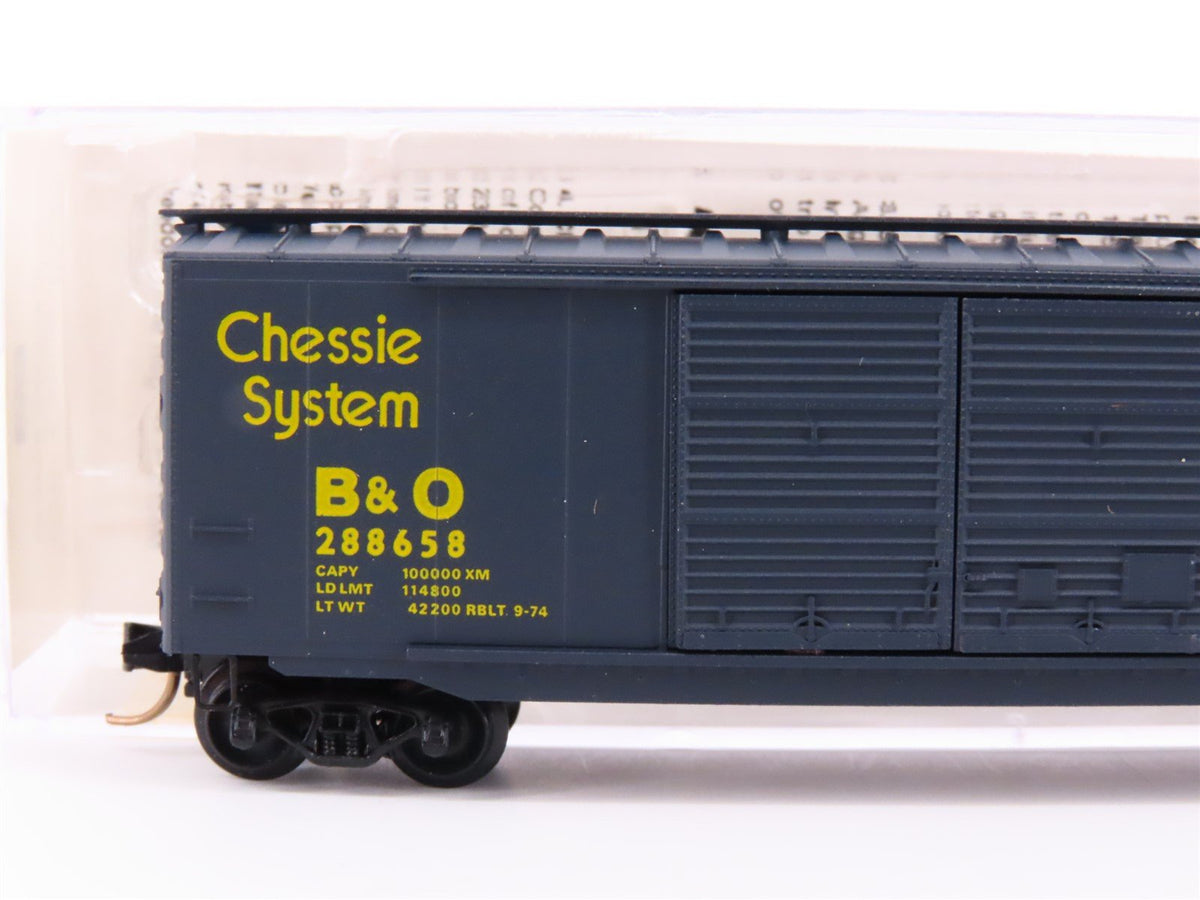 N Scale Micro-Trains 34010 B&amp;O Chessie System 50&#39; Double Door Box Car #288658