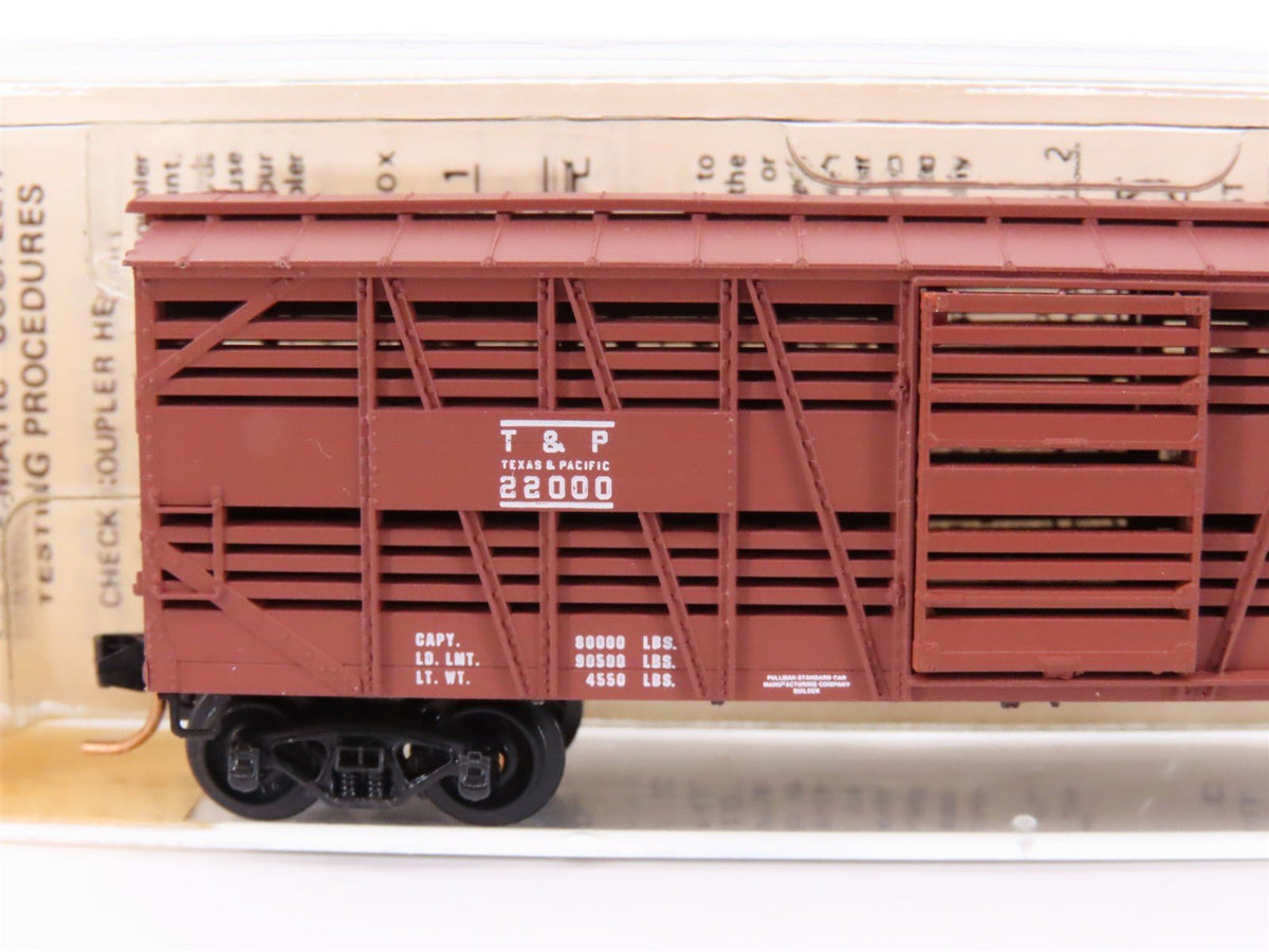 N Kadee Micro-Trains MTL 35110 TP Texas &amp; Pacific 40&#39; Despatch Stock Car #22000