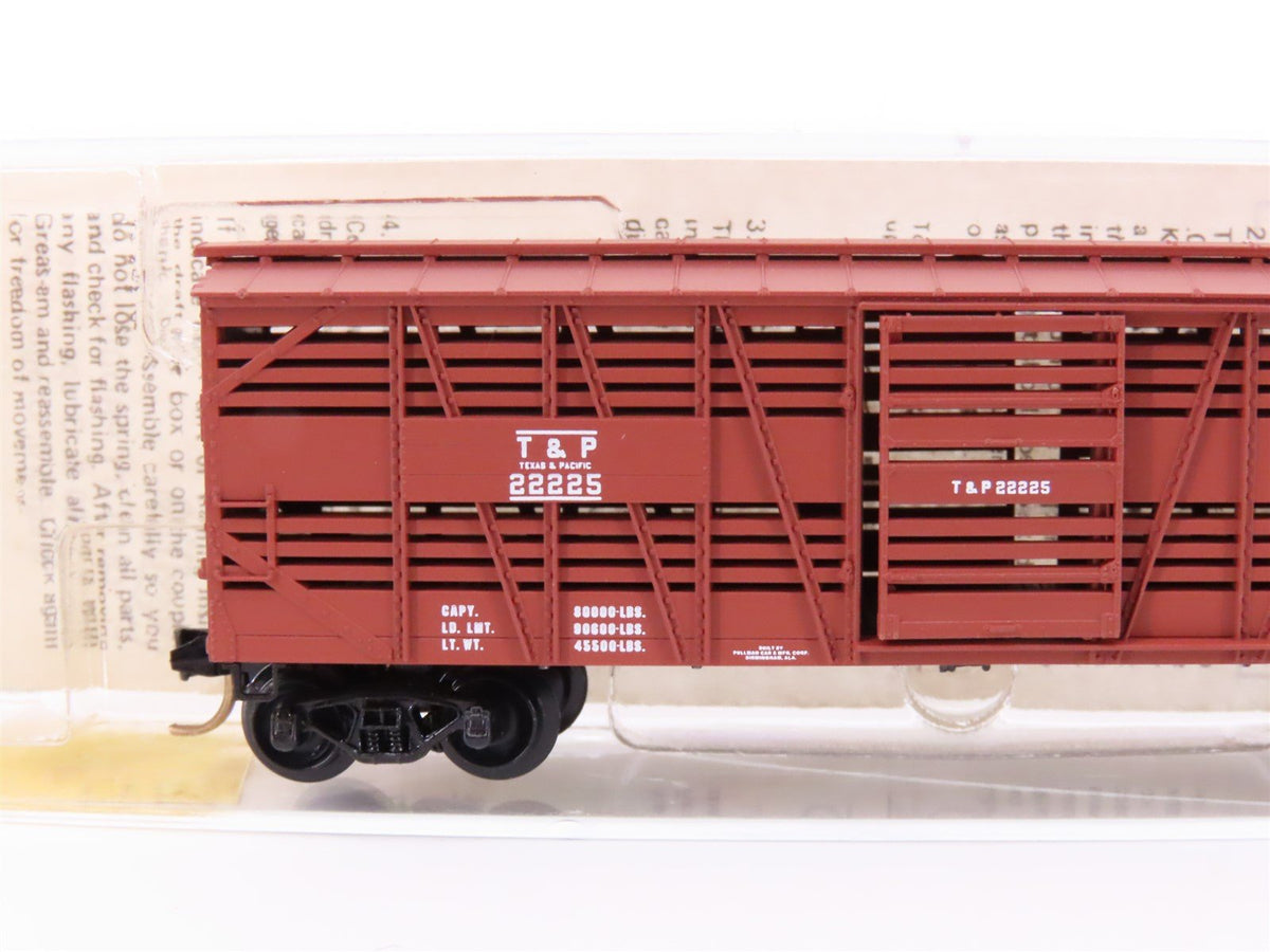 N Kadee Micro-Trains MTL 35110 TP Texas &amp; Pacific 40&#39; Despatch Stock Car #22225