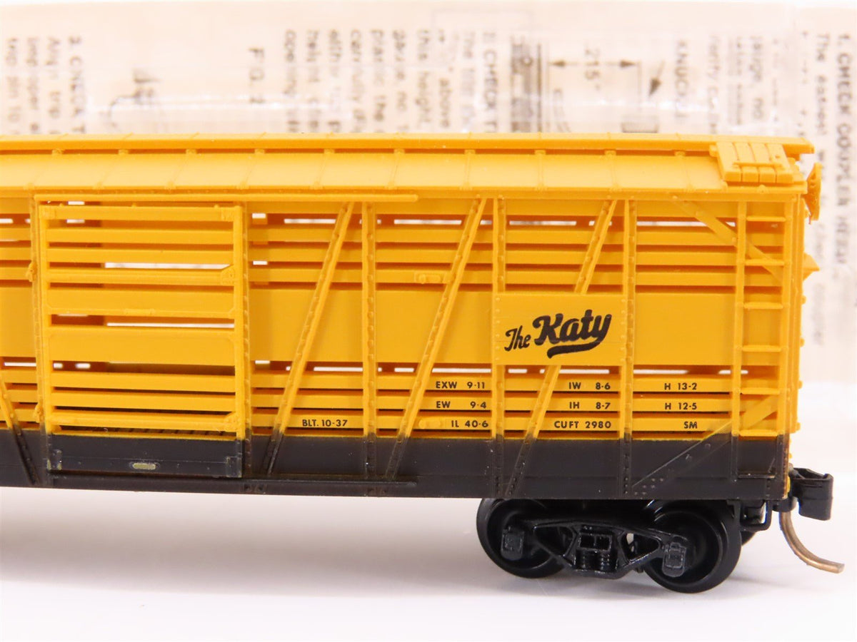 N Kadee Micro-Trains MTL 35030 MKT &quot;The Katy&quot; 40&#39; Despatch Stock Car #47500