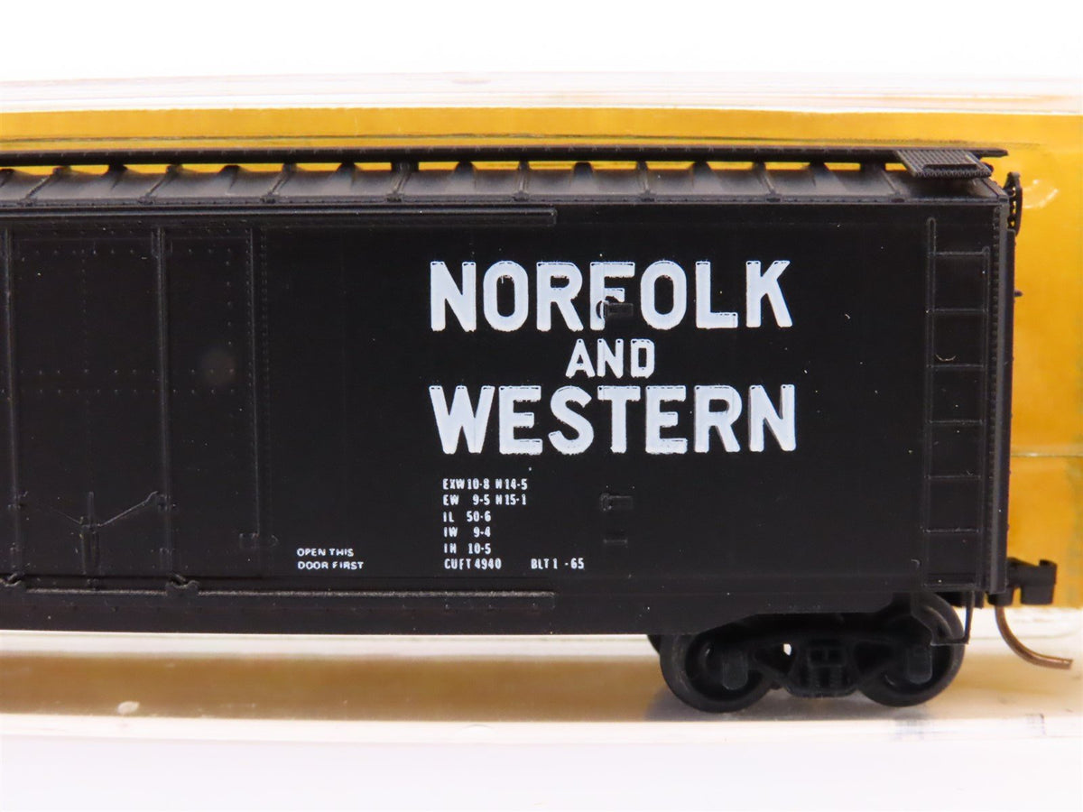 N Scale Kadee Micro-Trains MTL 36034-1 N&amp;W 50&#39; Box Car #56611 - Blue Label