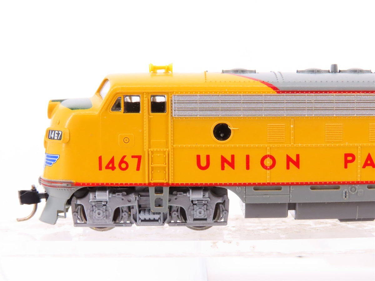 N Scale KATO 176-217 UP Union Pacific EMD F7A Diesel Locomotive #1467