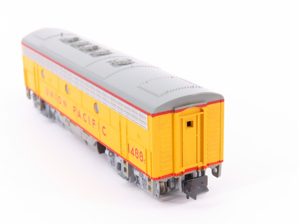 N Scale KATO 176-105 UP Union Pacific EMD F7B Diesel Locomotive #1488C