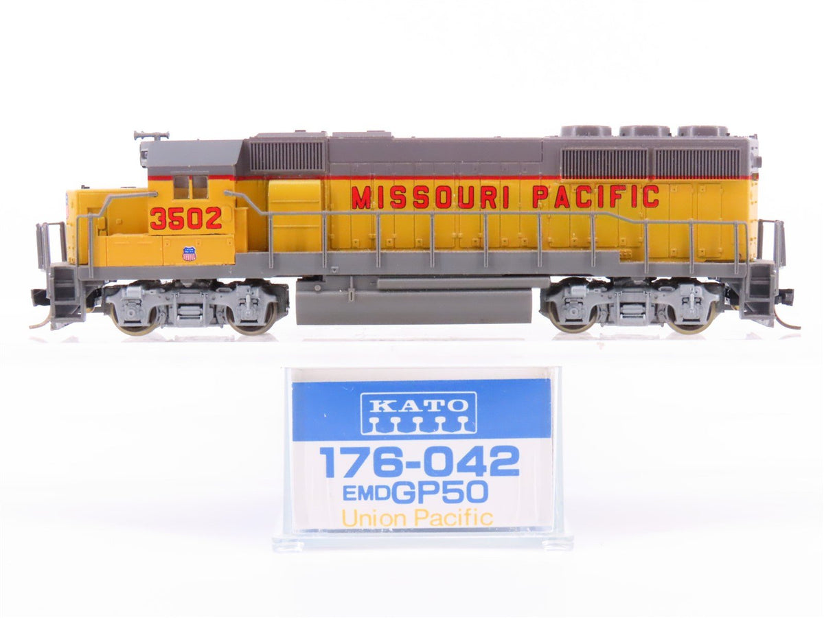 N Scale KATO 176-042 MP Missouri Pacific &quot;UP Paint&quot; GP50 Diesel #3502 - Custom