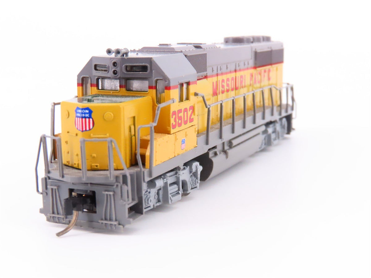 N Scale KATO 176-042 MP Missouri Pacific &quot;UP Paint&quot; GP50 Diesel #3502 - Custom