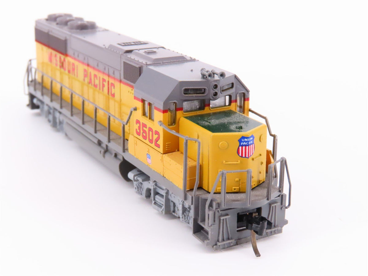 N Scale KATO 176-042 MP Missouri Pacific &quot;UP Paint&quot; GP50 Diesel #3502 - Custom