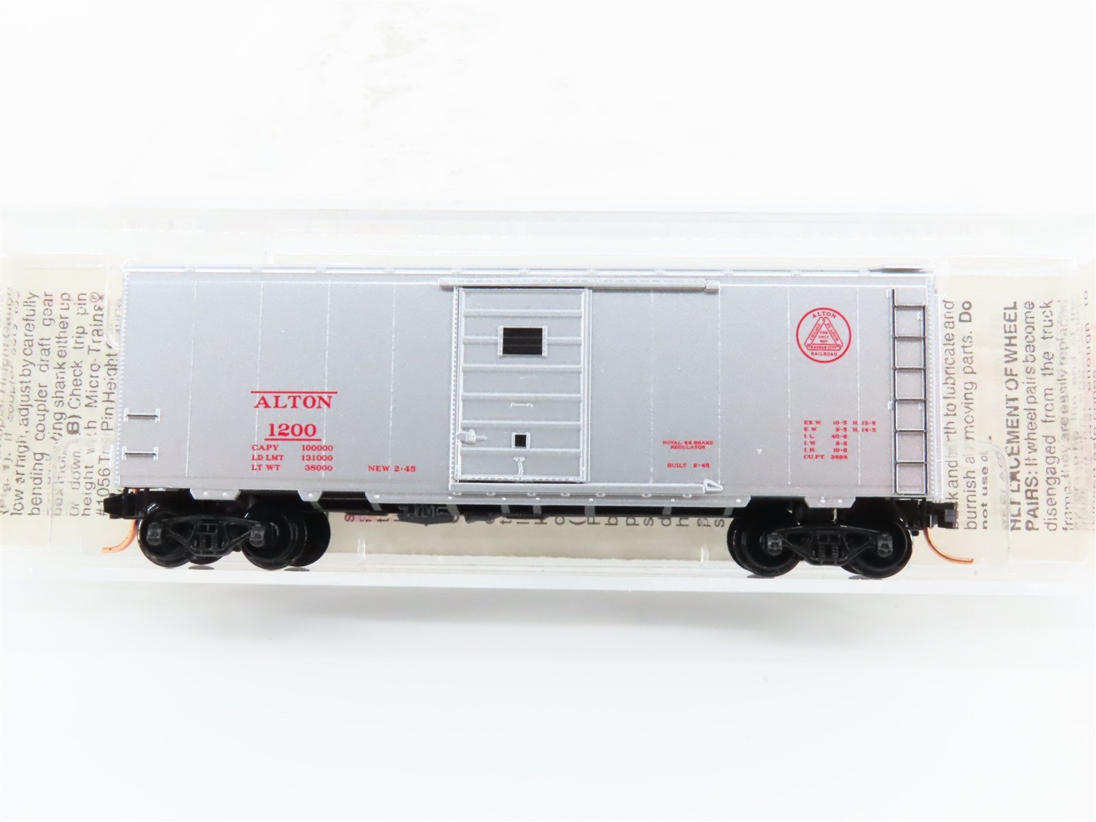 N Scale Micro-Trains MTL 20586 ALTON Railroad 40' Single Door Box Car #1200