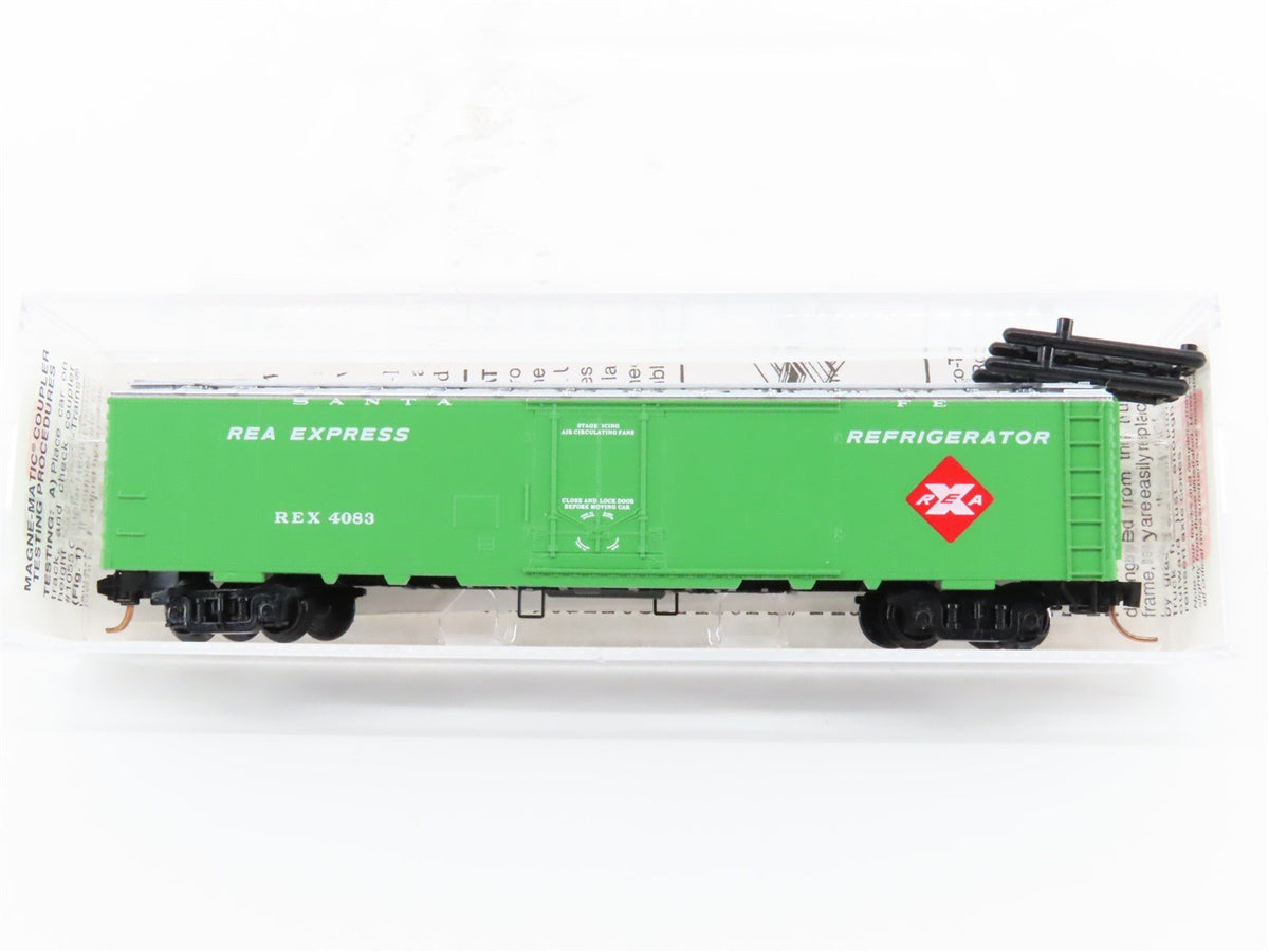 N Scale Micro-Trains MTL 52030 REX Santa Fe REA Express 52&#39; 2&quot; Steel Reefer 4083