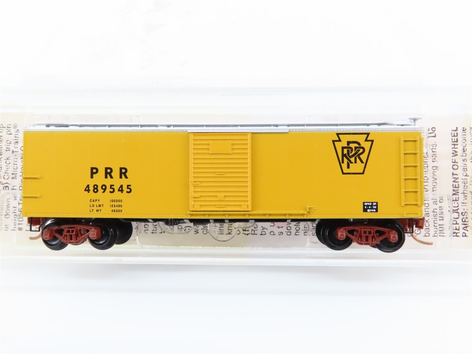 N Scale Micro-Trains MTL NSC 01-22 PRR Pennsylvania MOW Storage Box Car #489545