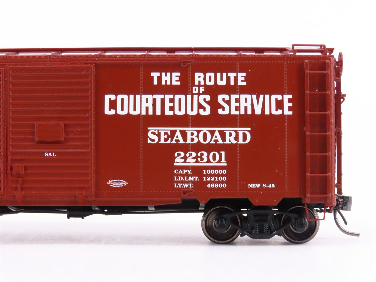 HO Scale Red Caboose RR38532-27 SAL &quot;Courteous Service&quot; 40&#39; Boxcar #22301