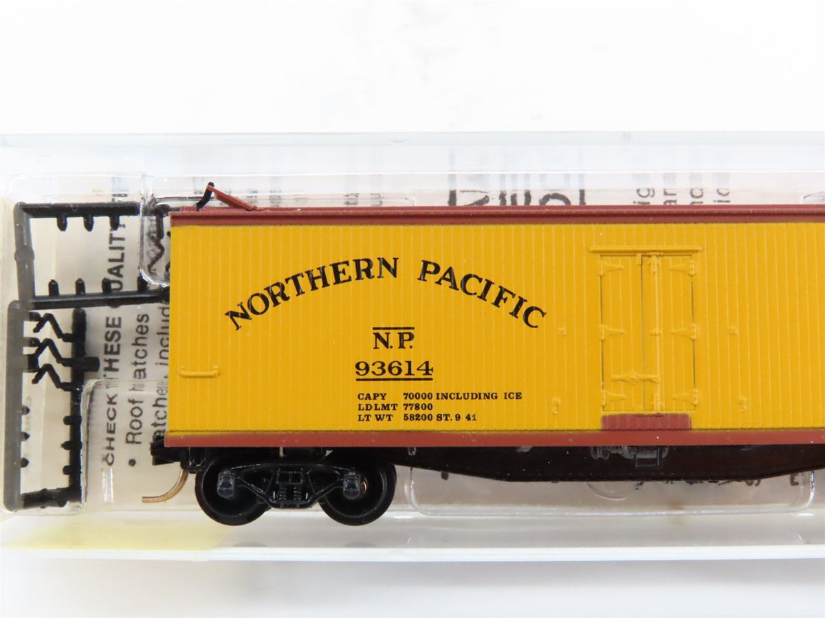 N Scale Kadee Micro-Trains MTL 49260 NP Northern Pacific 40&#39; Reefer #93614