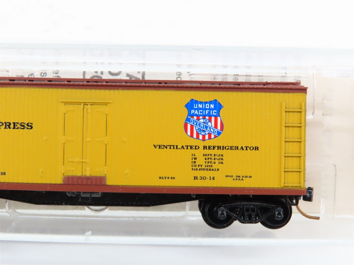 N Kadee Micro-Trains MTL 49250 SP UP PFE Pacific Fruit Express 40&#39; Reefer #31425