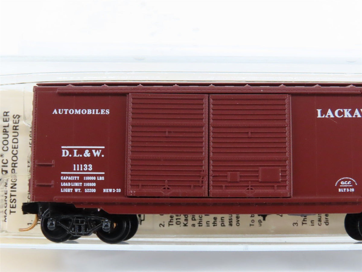 N Scale Kadee Micro-Trains MTL 23110 DL&amp;W Lackawanna Railroad 40&#39; Box Car #11133