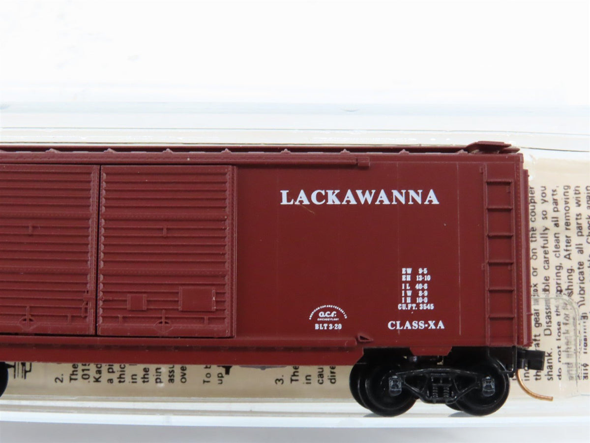 N Scale Kadee Micro-Trains MTL 23110 DL&amp;W Lackawanna Railroad 40&#39; Box Car #11133