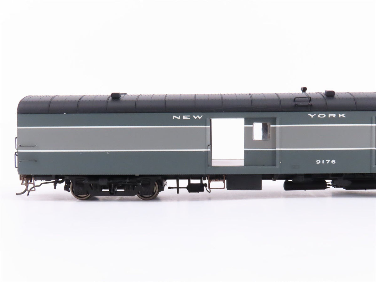 HO Scale Rapido 106065 NYC New York Central Baggage-Express Passenger Car #9176