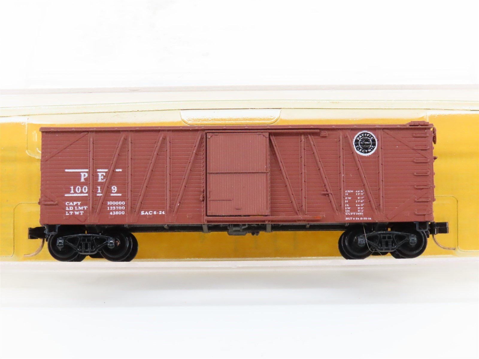 N Kadee Micro-Trains MTL 28362-1 PE Pacific Electric 40' Boxcar 10019 Blue Label