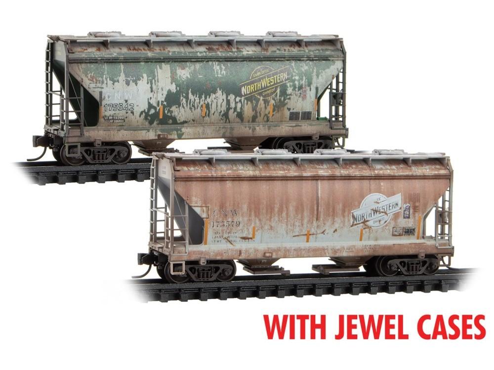 N Scale Micro-Trains MTL 98305084 CNW 2-Bay Covered Hoppers 2-Pack - Weathered