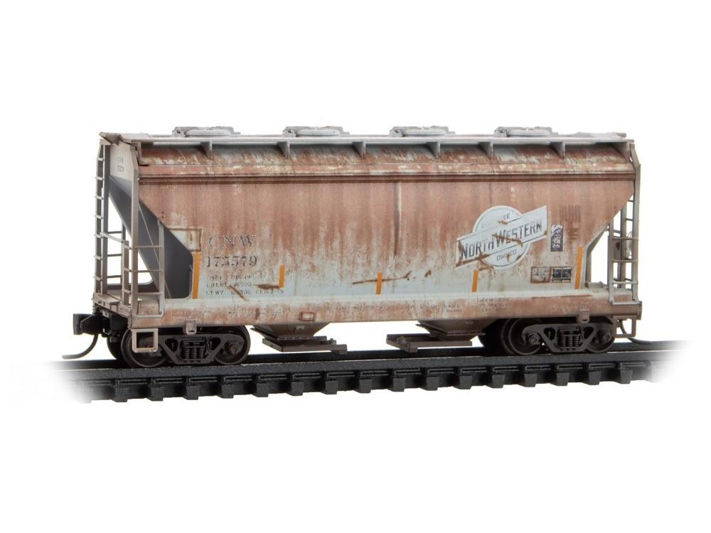 N Scale Micro-Trains MTL 98305084 CNW 2-Bay Covered Hoppers 2-Pack - Weathered