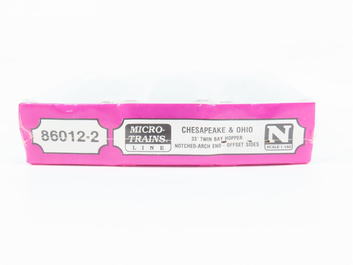 N Micro-Trains MTL 86012-2 C&amp;O Chesapeake &amp; Ohio 2-Bay Hopper 3-Pack Sealed