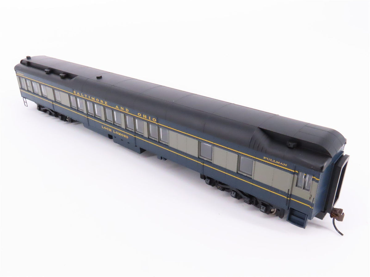 HO Scale Bachmann 13903 B&amp;O Railway HW 80&#39; Pullman Passenger Car &quot;Loch Lomond&quot;