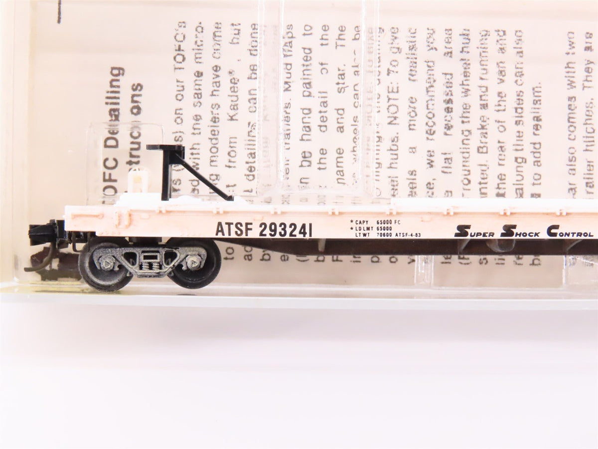 N Kadee Micro-Trains MTL 64010 ATSF TOFC Flat Car #293241 - Weathered w/ Trailer