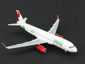 1:400 Scale Aero Classics Baby-Bus Viva Aerobus Airbus A320-232 #XA-VAT