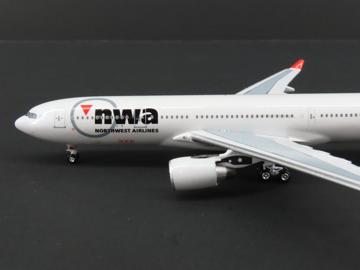 1:400 Big-Bus Models NWA Northwest Airlines Airbus A330-200 #N858NW