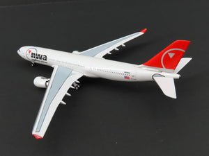 1:400 Big-Bus Models NWA Northwest Airlines Airbus A330-200 #N858NW