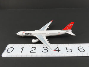 1:400 Big-Bus Models NWA Northwest Airlines Airbus A330-200 #N858NW