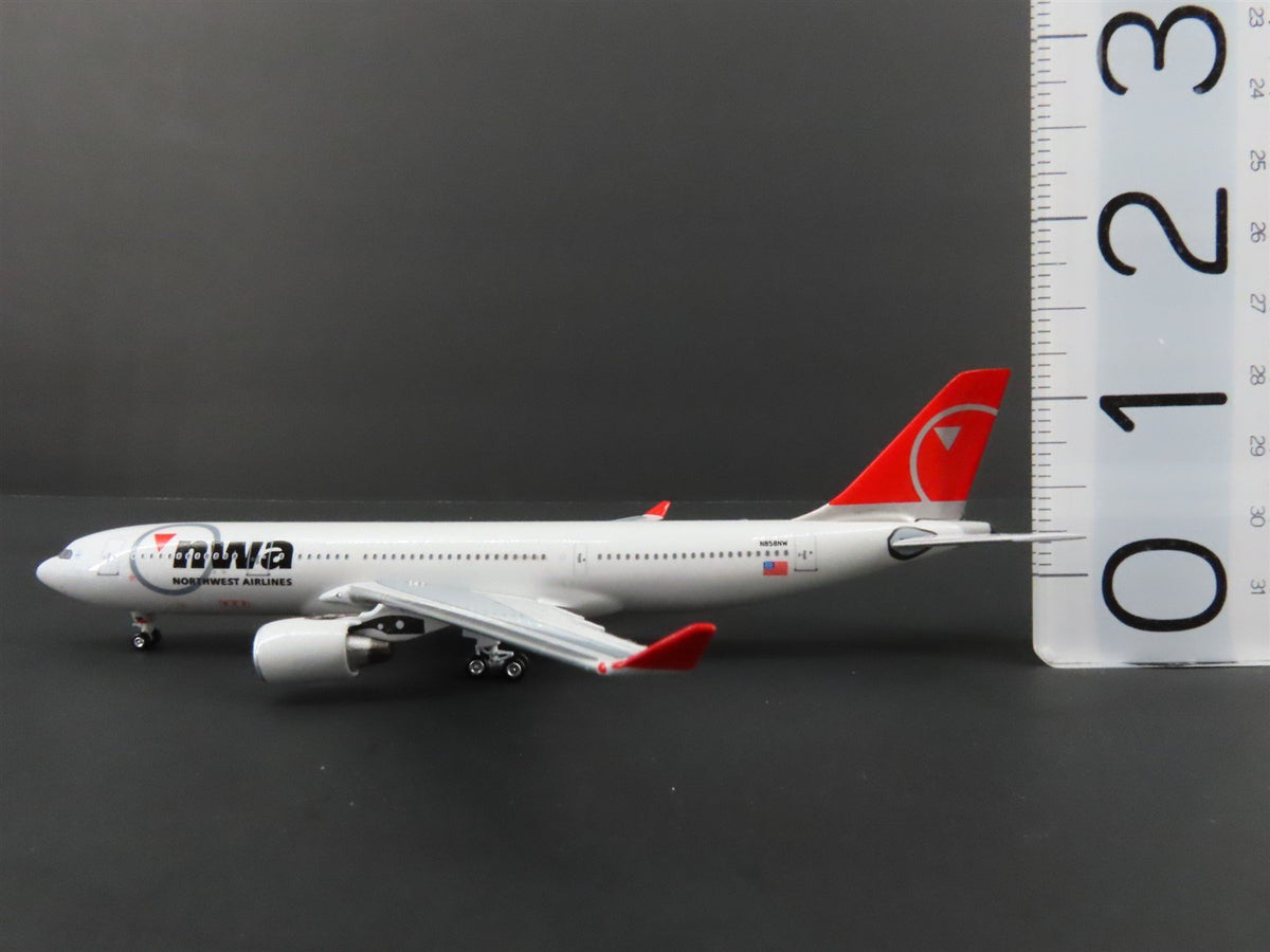 1:400 Big-Bus Models NWA Northwest Airlines Airbus A330-200 #N858NW