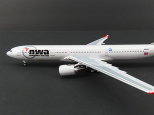 1:400 Aero Classics Big-Bus NWA Northwest Airlines Airbus A330-300 #N808NW