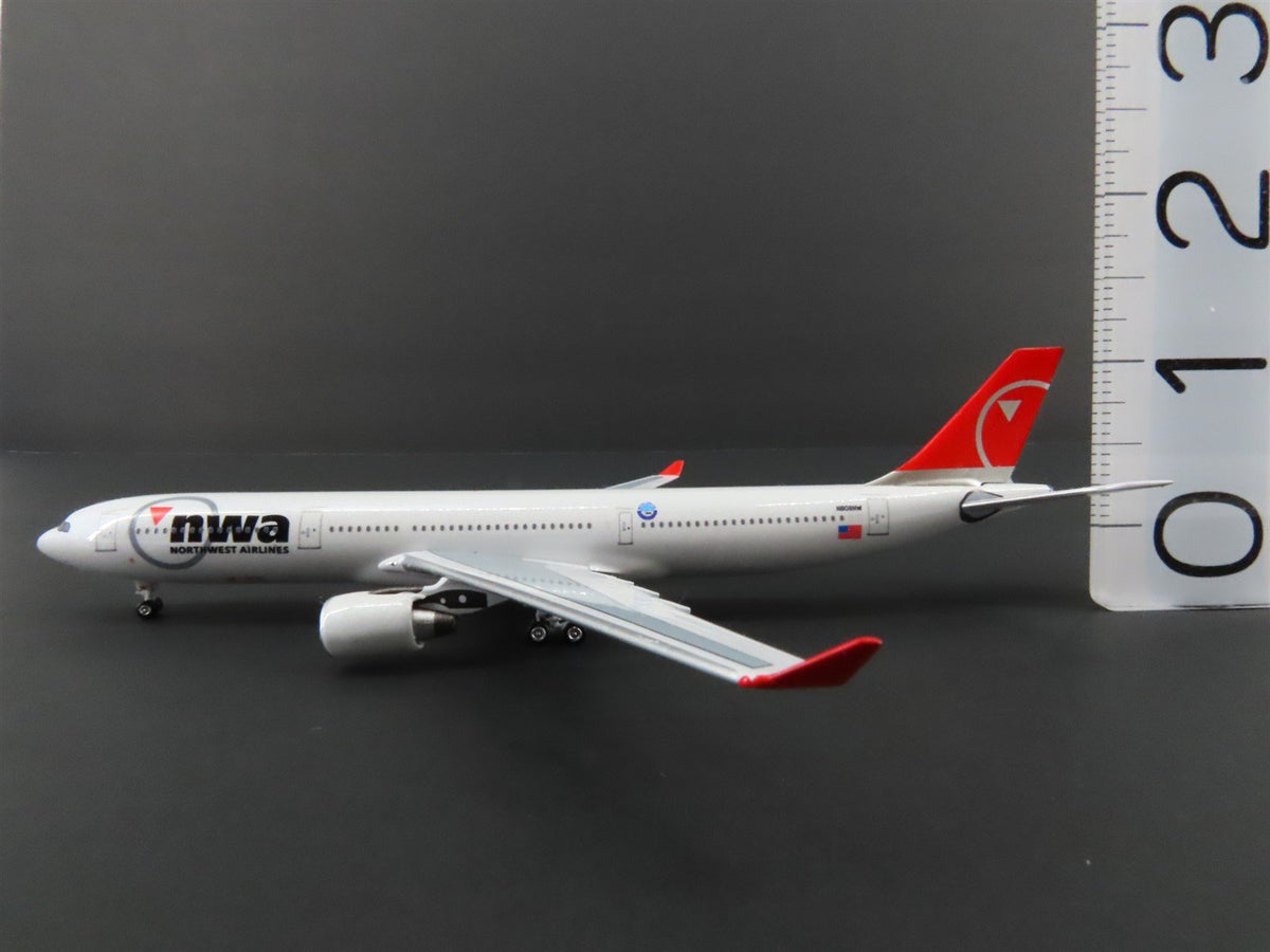 1:400 Aero Classics Big-Bus NWA Northwest Airlines Airbus A330-300 #N808NW