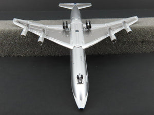 1:400 Scale Aero Classics Die-Cast Pacific Western Boeing B707 #C-FPWJ