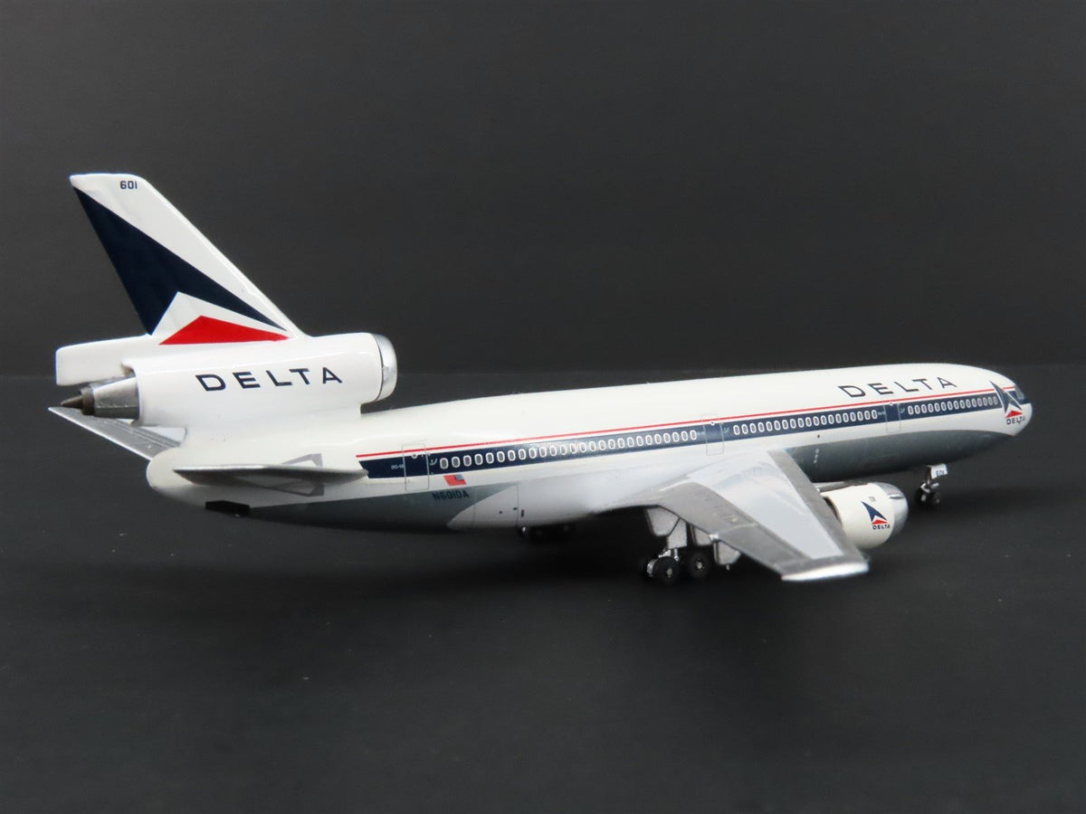 1:400 Aero Classics Die-Cast Delta McDonnell Douglas DC-10-10 Airliner N601DA