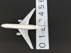 1:400 Aero Classics Die-Cast Delta McDonnell Douglas DC-10-10 Airliner N601DA