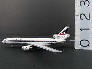 1:400 Aero Classics Die-Cast Delta McDonnell Douglas DC-10-10 Airliner N601DA