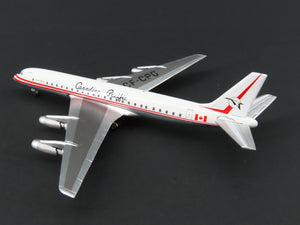 1:400 Aero Classics Canadian Pacific Airlines DC8 CF-CPG w/ Ground Accessories