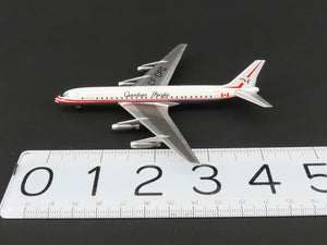 1:400 Aero Classics Canadian Pacific Airlines DC8 CF-CPG w/ Ground Accessories